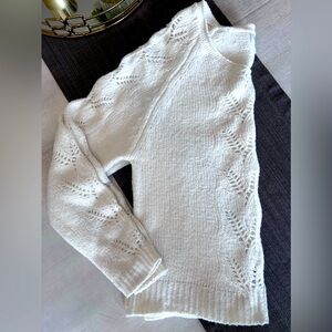 True Craft eyelet cutout white cream sweater v neck size M crochet knit eyelet